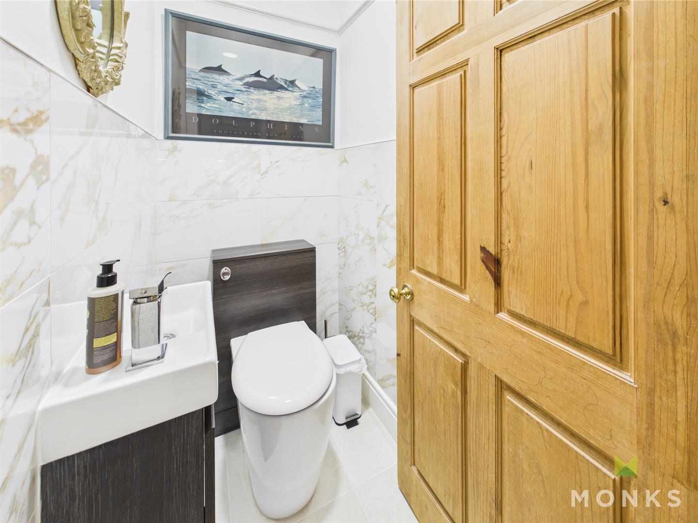 85a Park Avenue, Oswestry, SY11 1AX For Sale